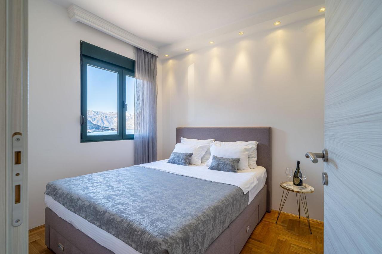 Boka View Luxury Suite - With Free Garage Parking Kotor Exterior foto