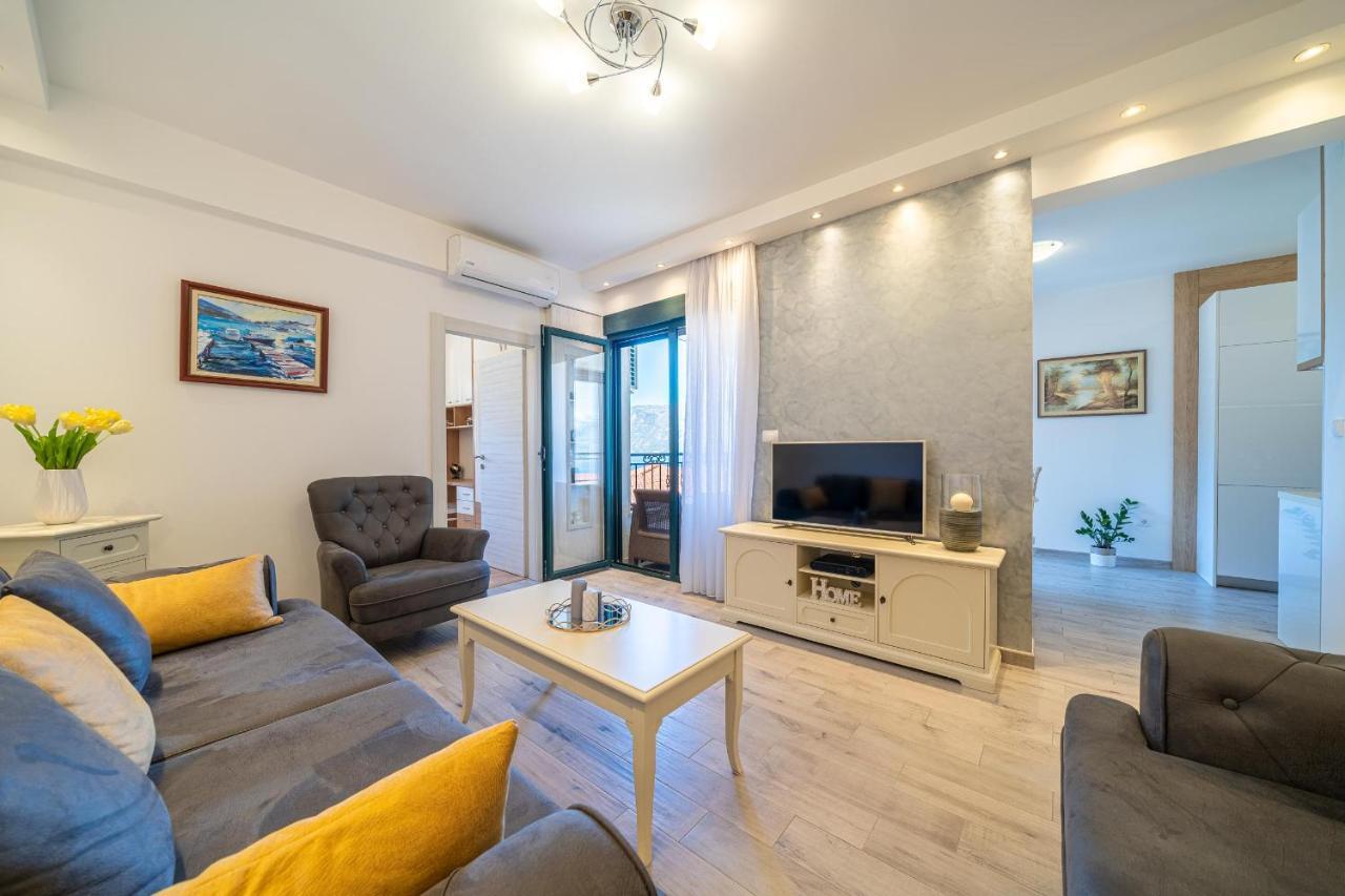 Boka View Luxury Suite - With Free Garage Parking Kotor Exterior foto
